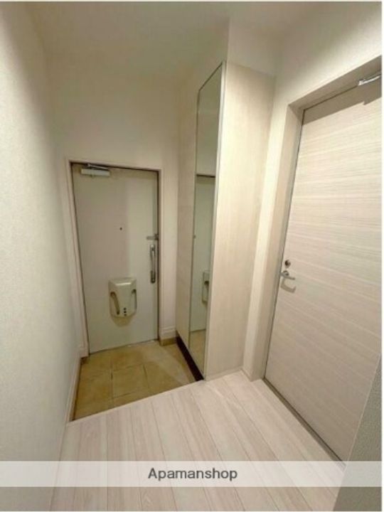 エスパース Mの玄関