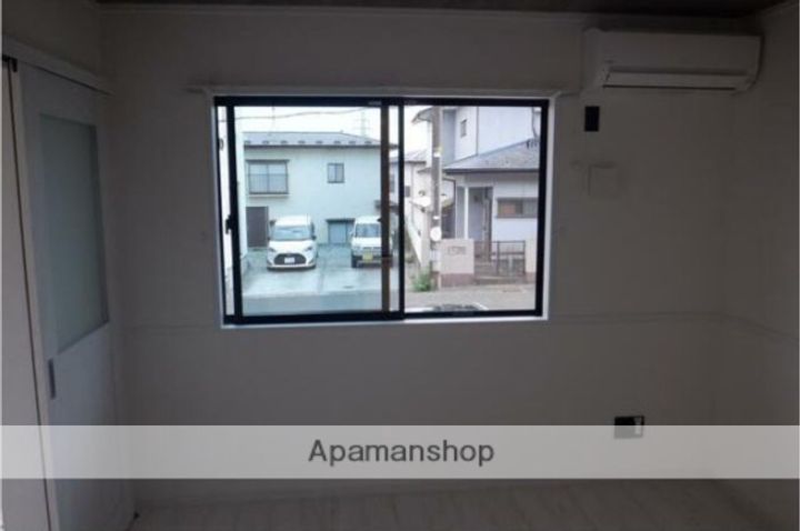 岩切2丁目長屋(仮)の居間