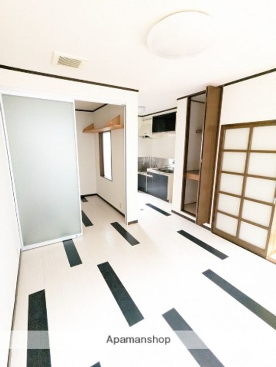 グリーンハイツ佐野町B棟の居間
