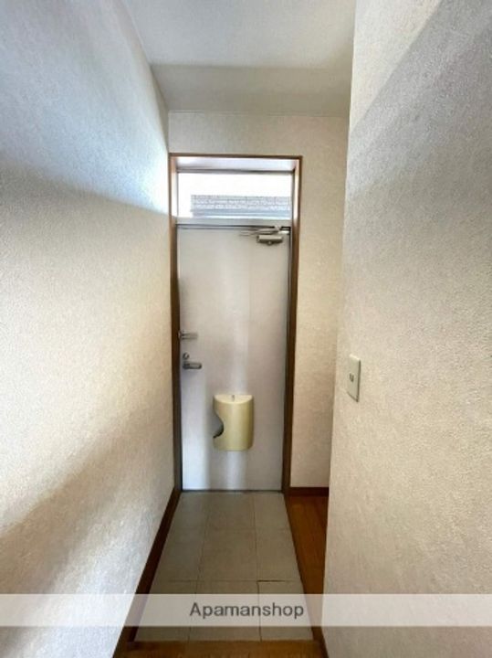 イシガミハイツの玄関