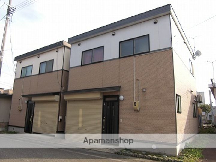 秋田県大仙市大曲中通町(一戸建)の賃貸物件戸建ての外観