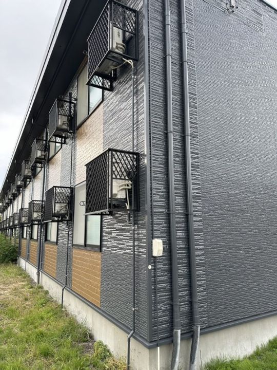 レオパレス横手こまち102の外観