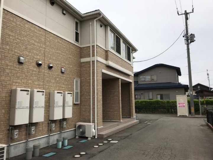 セジュン外旭川の外観