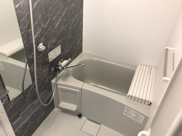 アヴァンティの風呂