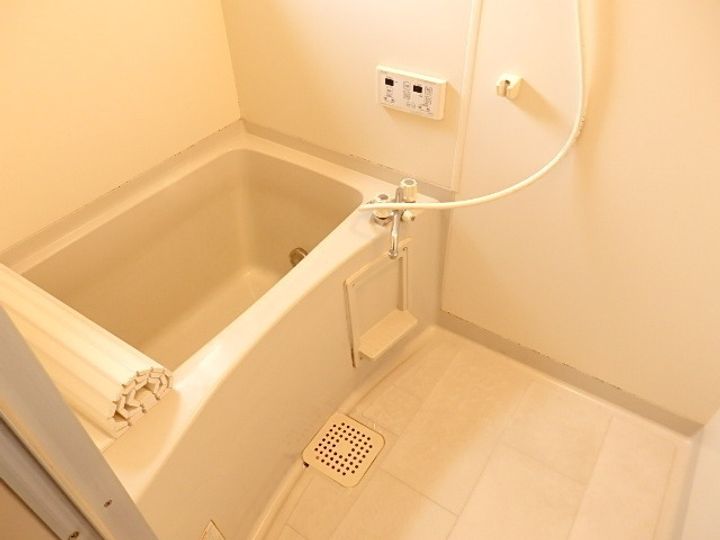 宮城県多賀城市新田字後の賃貸アパートの風呂