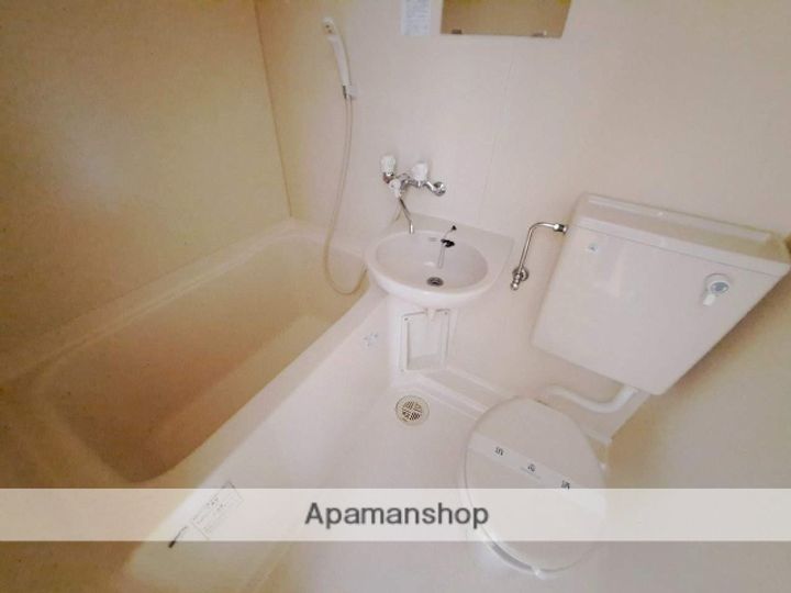 秋田県大仙市大曲栄町の賃貸アパートの風呂