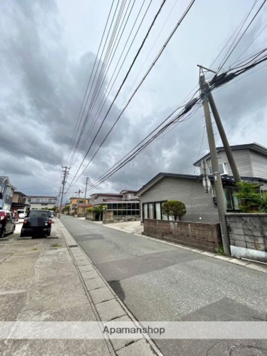 秋田県秋田市牛島西2丁目の賃貸アパート103の周辺