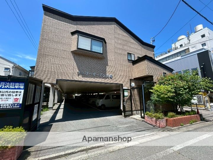 秋田県秋田市大町2丁目の賃貸アパート203の外観
