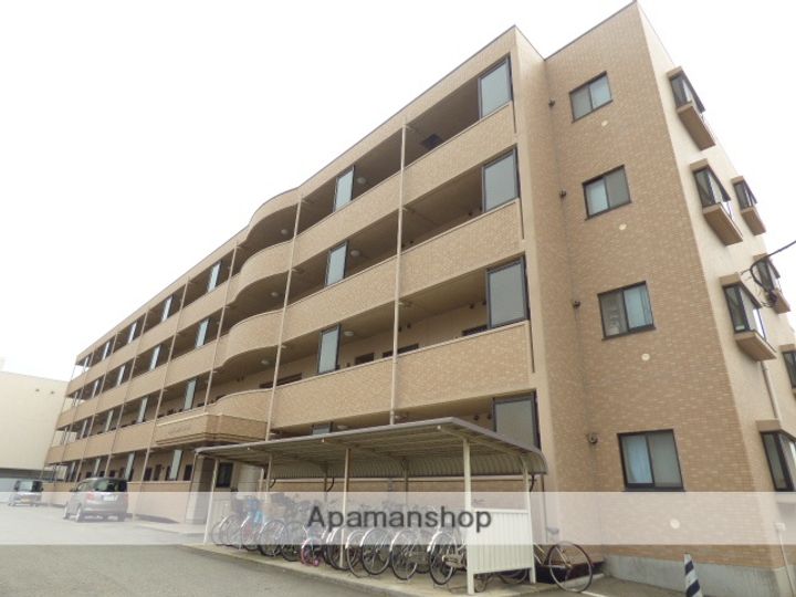 秋田県秋田市山王3丁目の賃貸マンションの外観