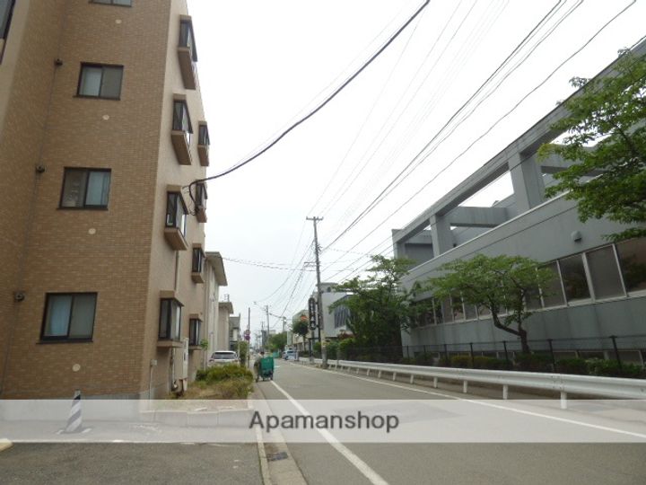 秋田県秋田市山王3丁目の賃貸マンションの周辺