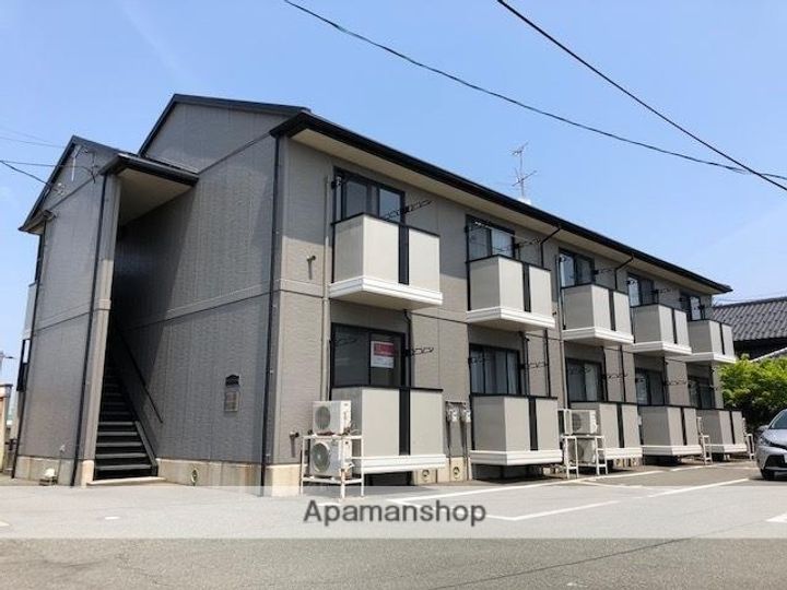 秋田県秋田市外旭川字小谷地の賃貸アパートの外観