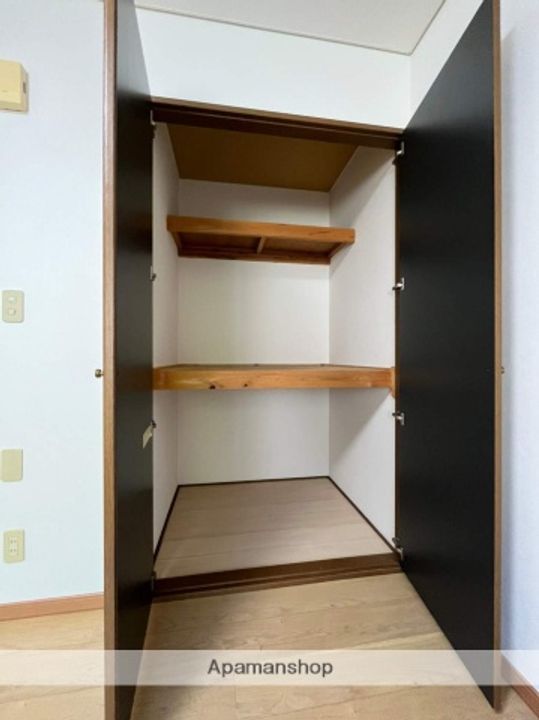 秋田県秋田市桜3丁目の賃貸アパート206の内装