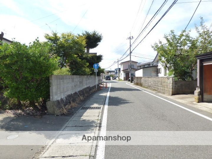 秋田県秋田市桜3丁目の賃貸アパート206の周辺