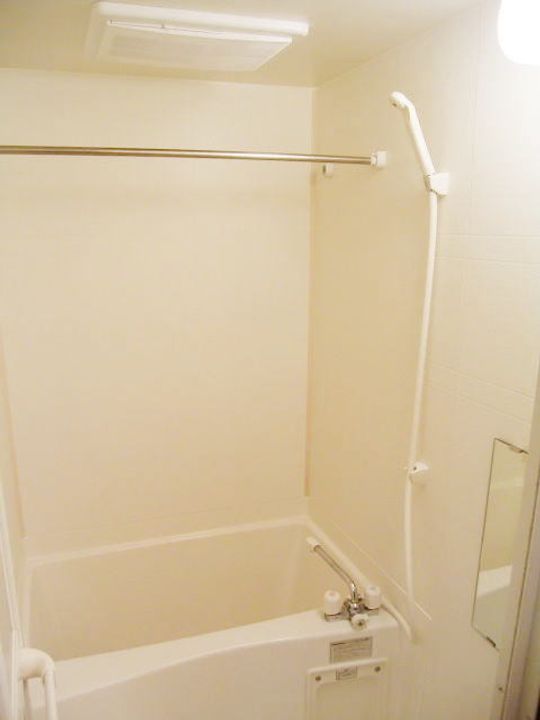 ロッソパルーデの風呂