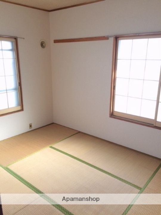 秋田県秋田市川元小川町の賃貸マンションの内装