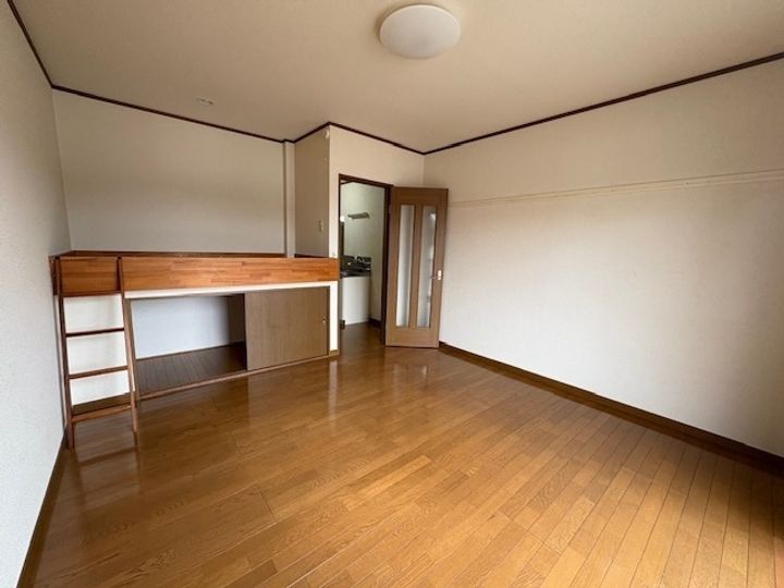 宮城県黒川郡大和町宮床字中野の賃貸アパートの内装