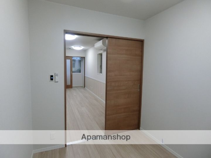 秋田県秋田市南通亀の町の賃貸アパートの内装