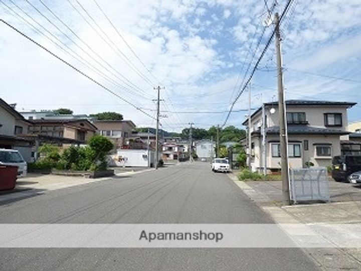 秋田県由利本荘市石脇字石脇の賃貸アパートの周辺