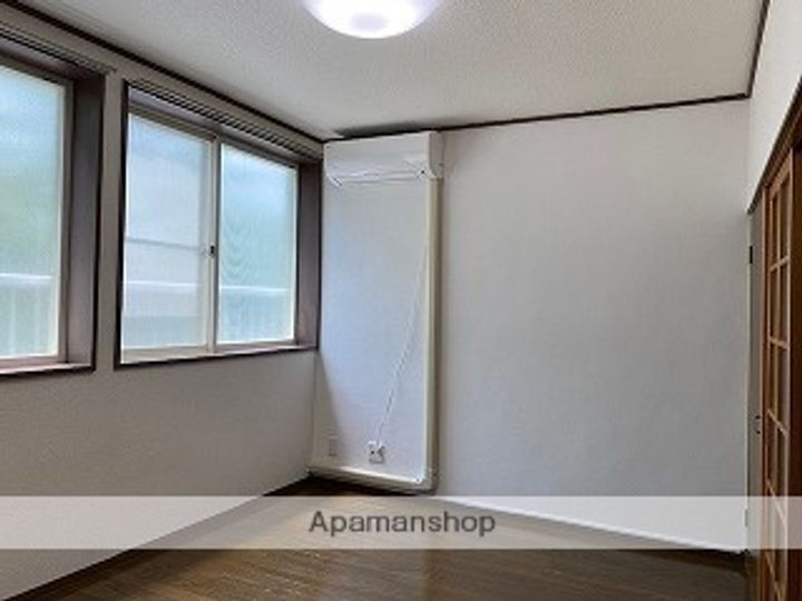 伊藤コーポの居間