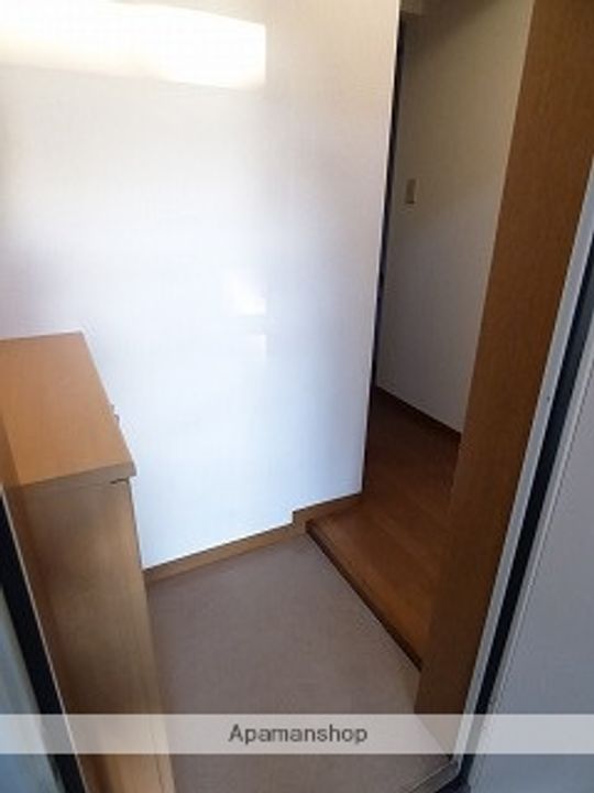 フェアステージパルセの玄関