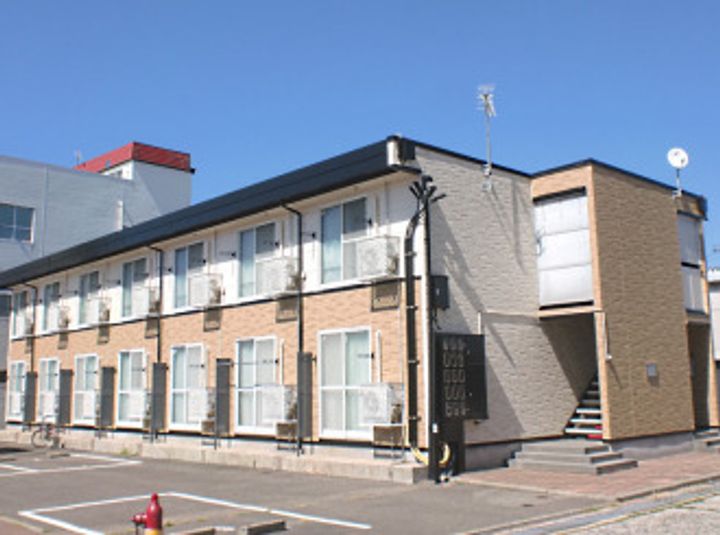 レオパレスハクスイ107の外観