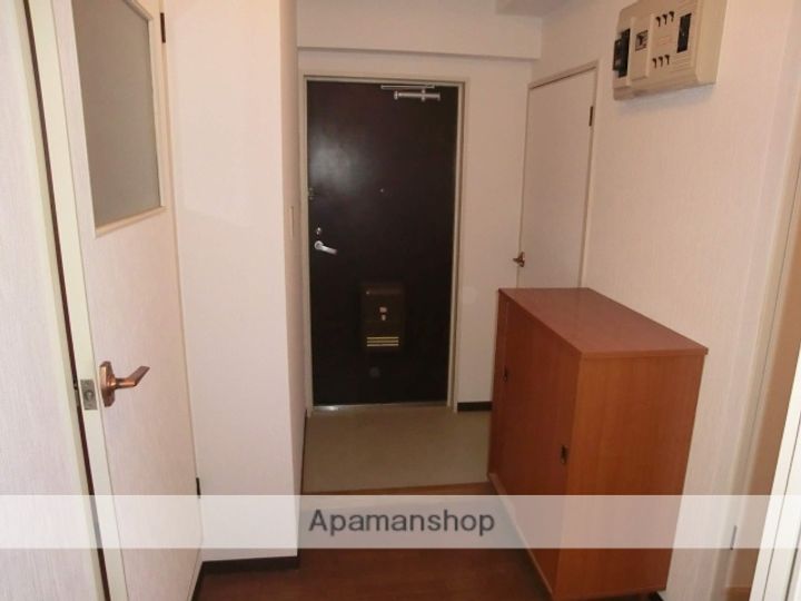 アーク秋田大町の玄関