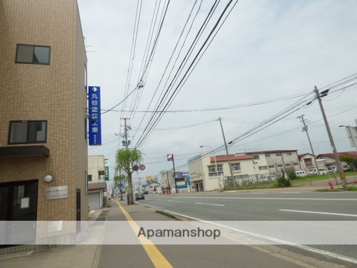 リバーシティーコート203の周辺