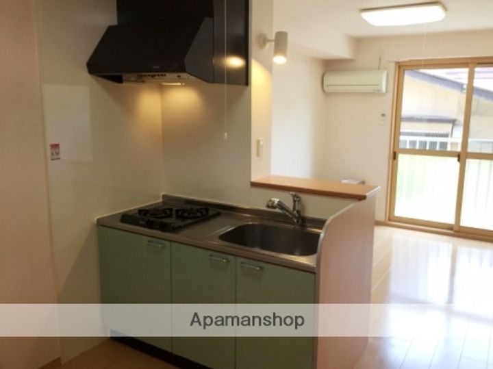 グランモア手形山102のキッチン