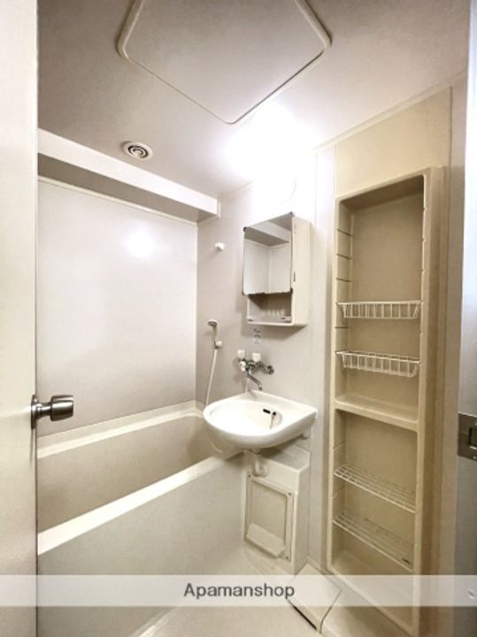 朝日プラザエザース欅通502の内装