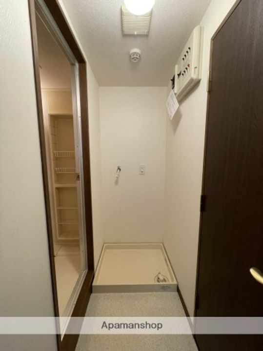 朝日プラザエザース欅通502の内装