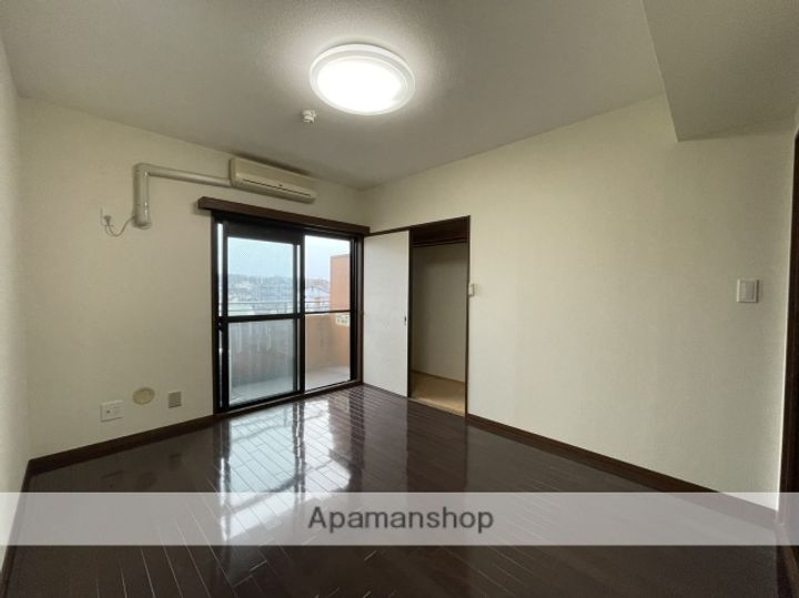 朝日プラザエザース欅通502の内装