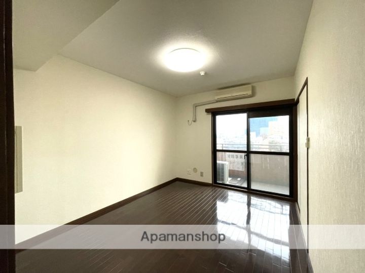 朝日プラザエザース欅通502の居間