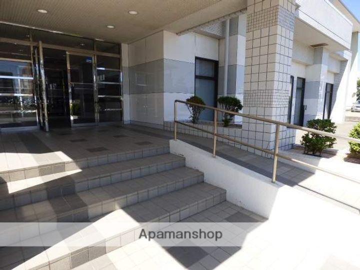 スカイレジデンシア山王902の外観