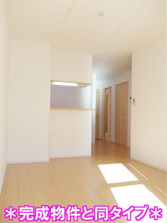 ゴールド ルチル Kの居間