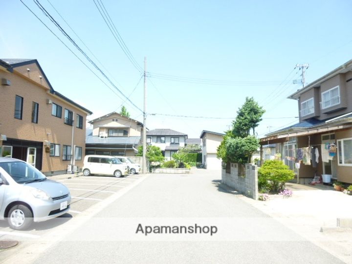 サフランD2の周辺
