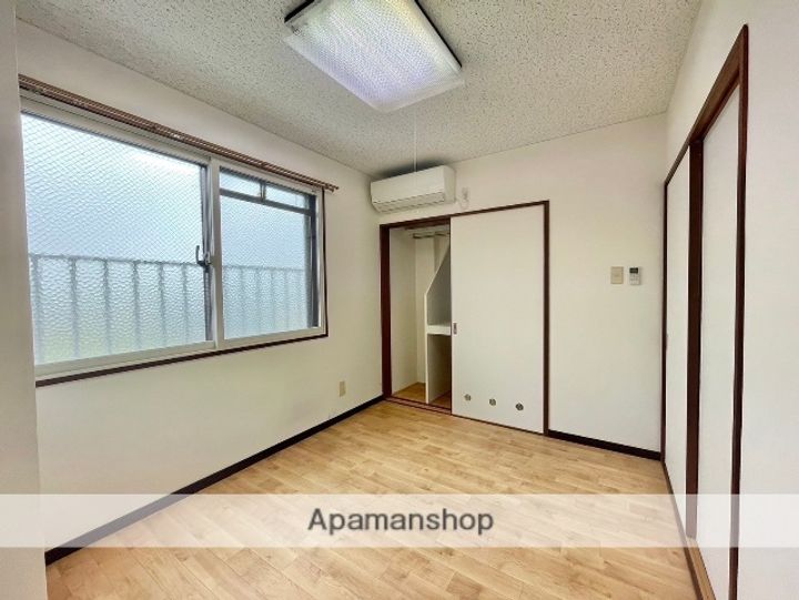 ロイヤルマンション205の内装