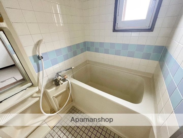 ロイヤルマンション205の風呂