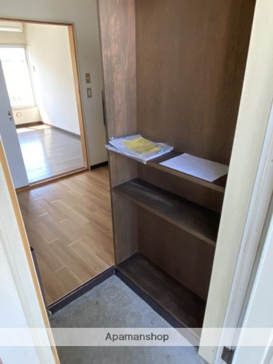 ハイツ大塚22の玄関