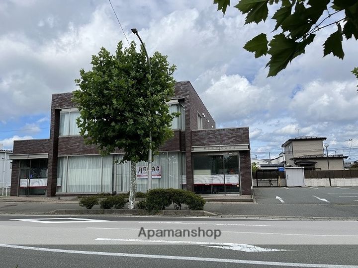 アヴニーる108の周辺