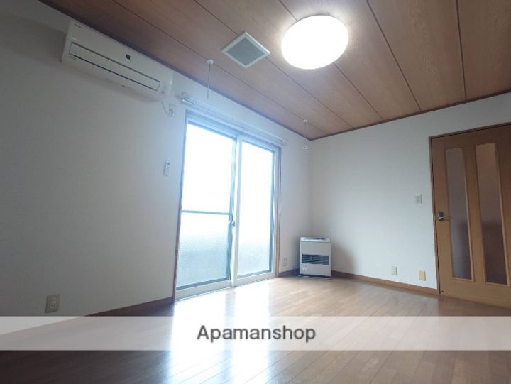 ハウスこすもす101の内装