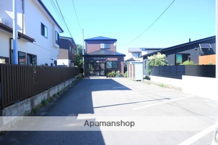 ハウスこすもす101の外観