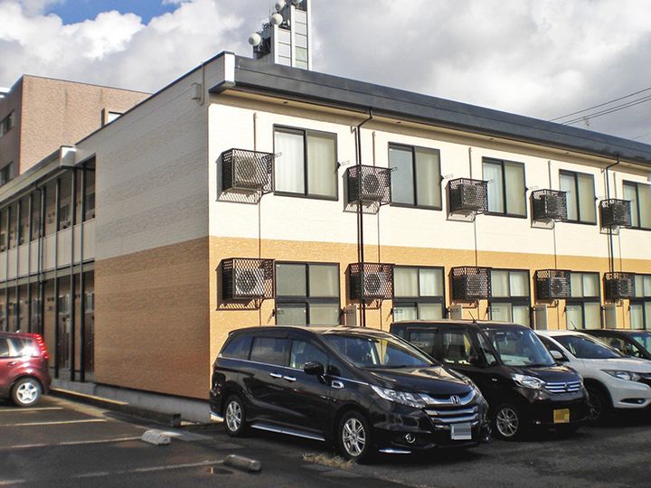 レオパレス彩207の外観