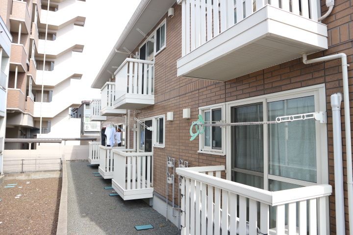 グランモア千秋105の外観