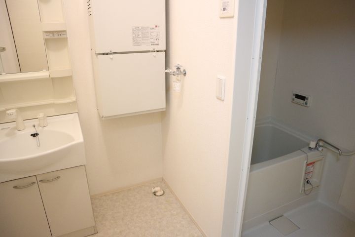 グランモア千秋105の内装