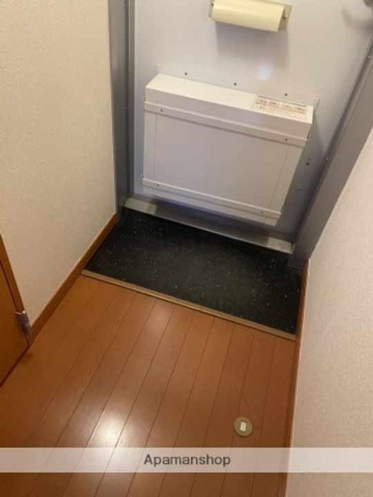 ねこっと保戸野202の玄関