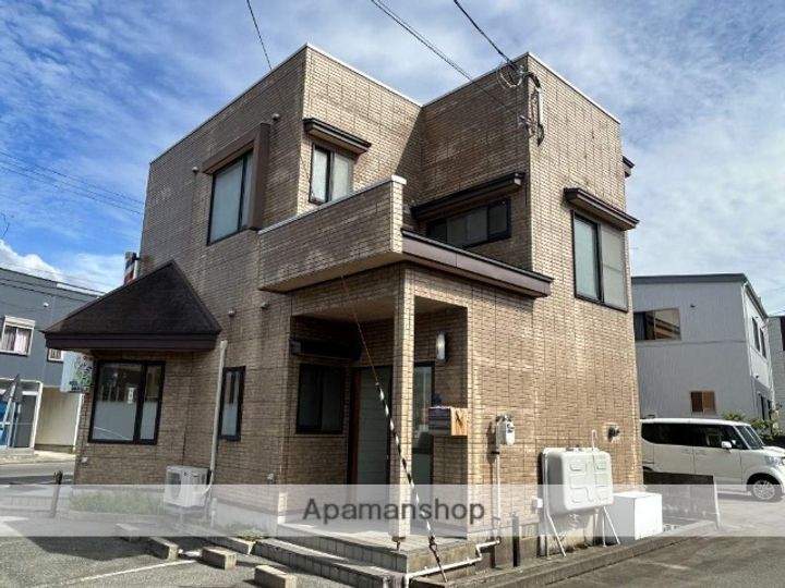 ミニシャルムⅡ102の外観