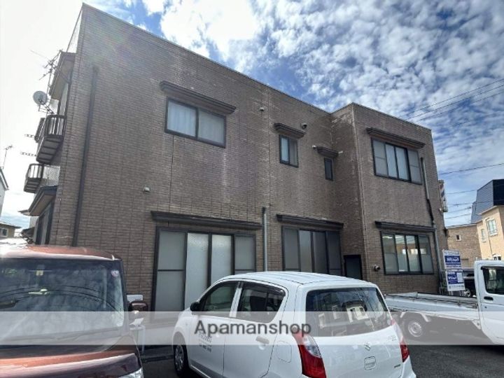 ミニシャルムⅡ102の外観