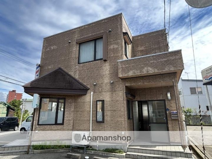 ミニシャルムⅡ102の外観