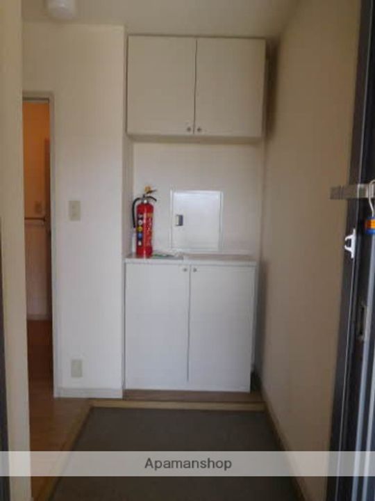 ディアスヘールボップの玄関