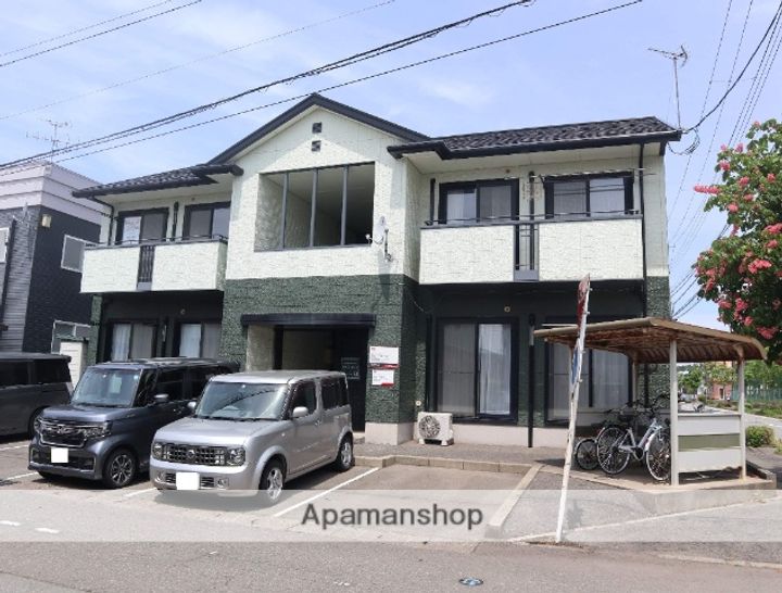 バリュージュ東通の外観